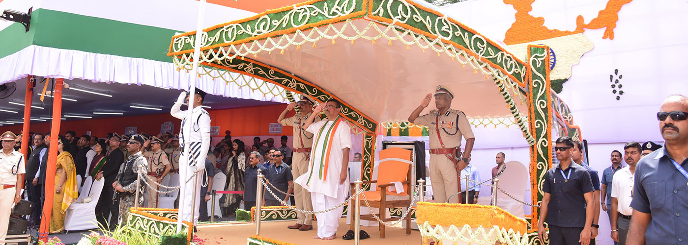 Hon'ble Chief Minister Shri Suvendu Adhikari at the 80th Independence Day celebration at Red Road, Kolkata